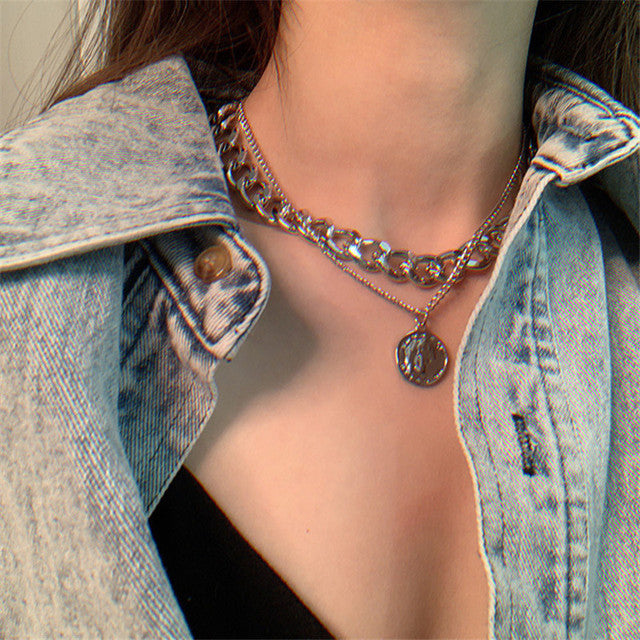 Collier pendentif insecte en métal, breloque tendance, rétro, vintage Collier pendentif insecte en métal, breloque tendance, rétro, vintage