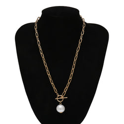Collier fantaisie grosse perle