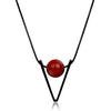 Collier fantaisie long perle rouge triangle noir