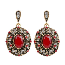 Boucle d'oreille fantaisie noir et rubis vintage